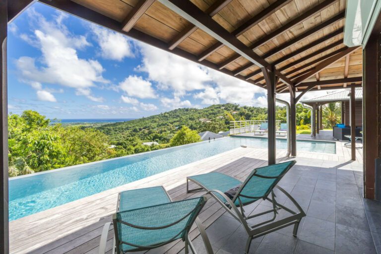 Rent a villa in Martinique - Swimming Pool